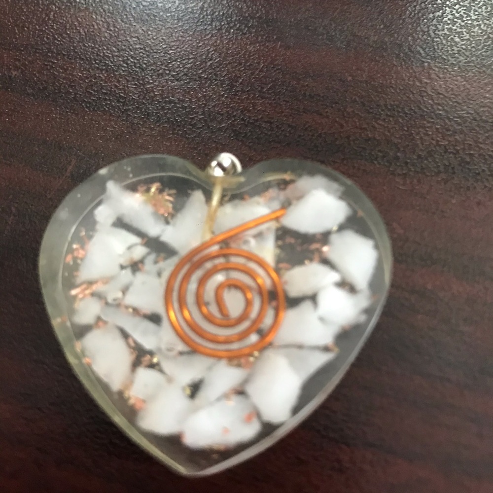 Organite pendant